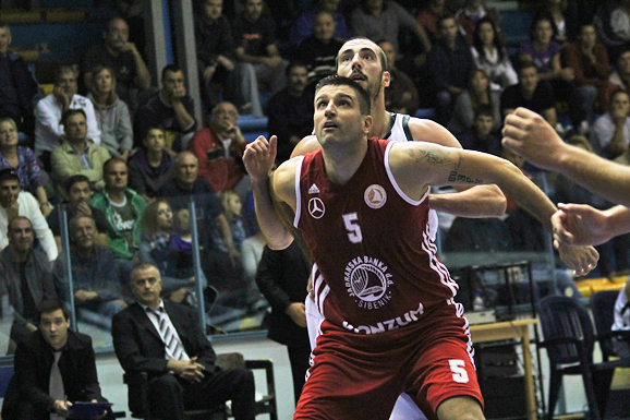 KK Borik – KK Jolly (foto:Saša Čuka) KK Borik – KK Jolly (foto:Saša Čuka)