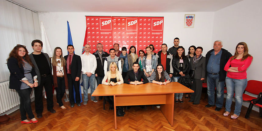 Erol Gaši izabran za predsjednika ogranka SDP-a Novi Bokanjac Erol Gaši izabran za predsjednika ogranka SDP-a Novi Bokanjac