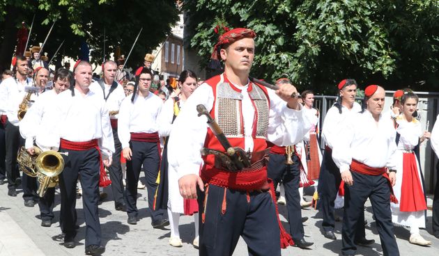 Uoči 302. Sinjske alke: državni vrh na prijemu u Alkarskim dvorima