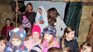 Žive jaslice zajednice Cenacolo u Jankolovici kod Biogrrada na Moru Žive jaslice zajednice Cenacolo u Jankolovici kod Biogrrada na Moru