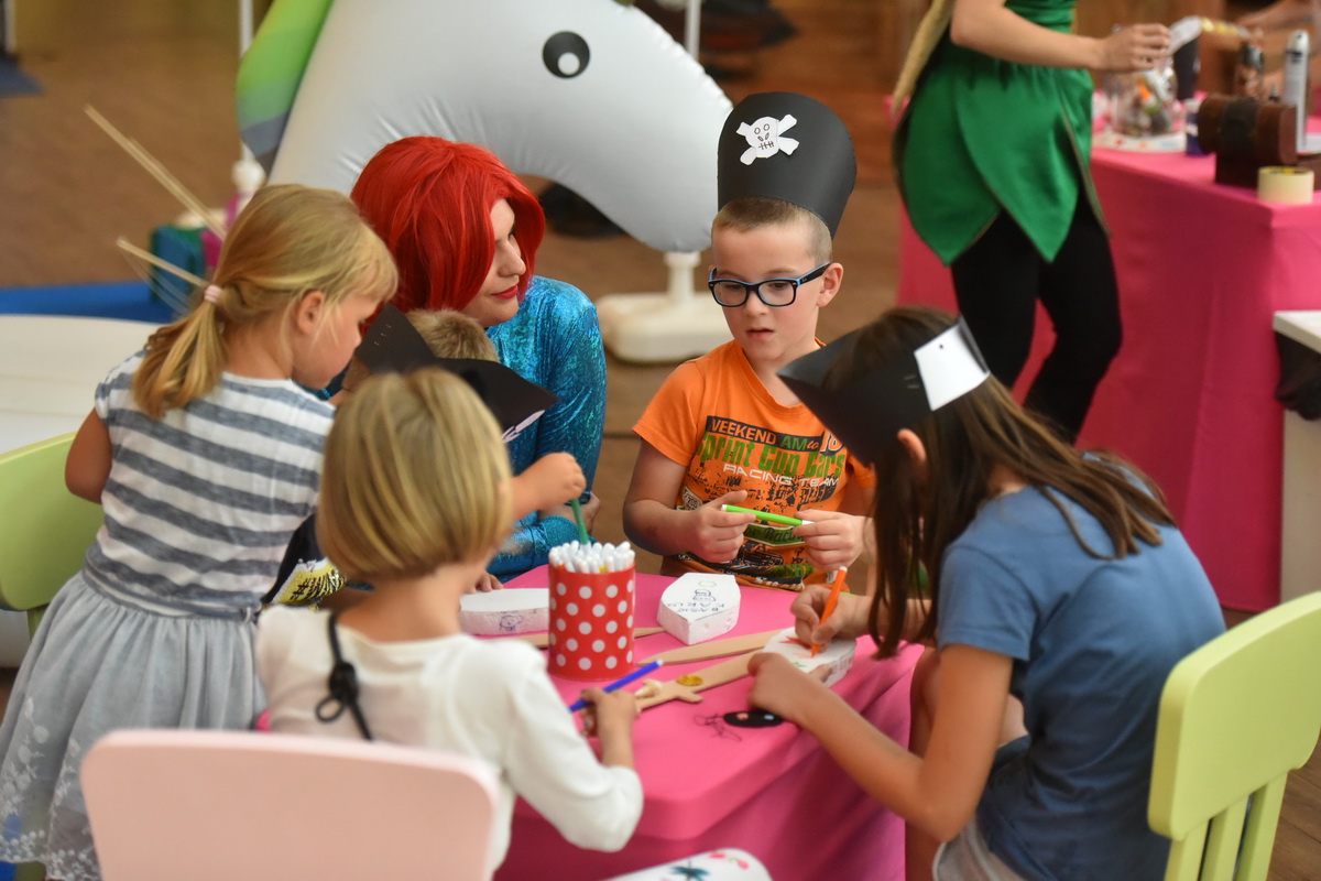 Supernova: Adio školo i dodjela ključeva dobitniku nagradne igre Supernova: Adio školo i dodjela ključeva dobitniku nagradne igre