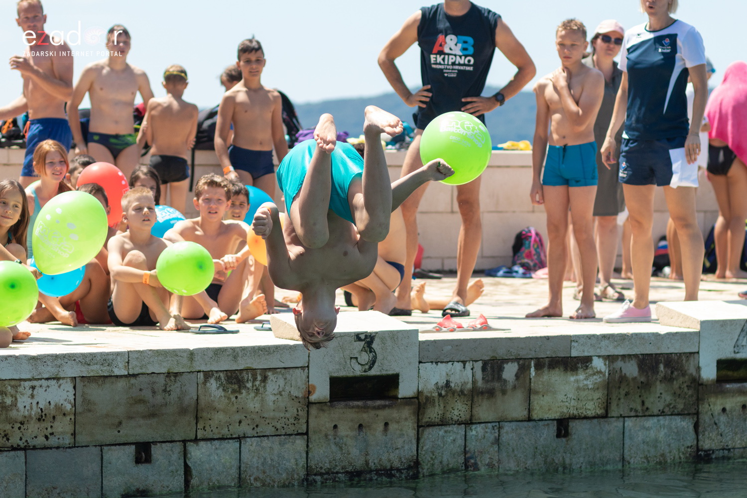 Meta feštica od balona i Ballon Jump
