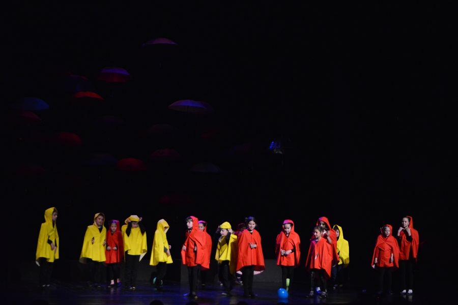 HNK Zadar: Premijera predstave “Tko i što brani”, Igrajmo se HNK Zadar: Premijera predstave “Tko i što brani”, Igrajmo se