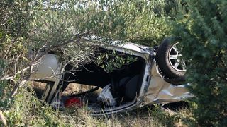 Prosika: Pri slijetanju automobila s kolnika jedna je osoba poginula Prosika: Pri slijetanju automobila s kolnika jedna je osoba poginula