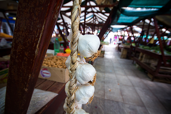 Đir po pijaci, 17. travnja 2012. (foto:Saša Čuka)