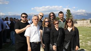 Mirko Miočić ispraćen na posljednji počinak na mjesnom groblju u Rtini Mirko Miočić ispraćen na posljednji počinak na mjesnom groblju u Rtini