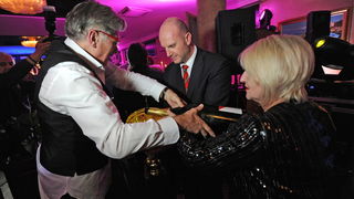 Zadar, 280213.
Poznati restoran Niko na zadarskoj Puntamici je veceras uz bogatu veceru i pjesmu brojnih izvodjaca sa svojim prijateljima i cestim gostima proslavio 50 godina od otvorenja. Na veceri su se pojavili brojni kumovi restorana kroz godine poput