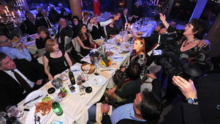 Zadar, 280213.
Poznati restoran Niko na zadarskoj Puntamici je veceras uz bogatu veceru i pjesmu brojnih izvodjaca sa svojim prijateljima i cestim gostima proslavio 50 godina od otvorenja. Na veceri su se pojavili brojni kumovi restorana kroz godine poput