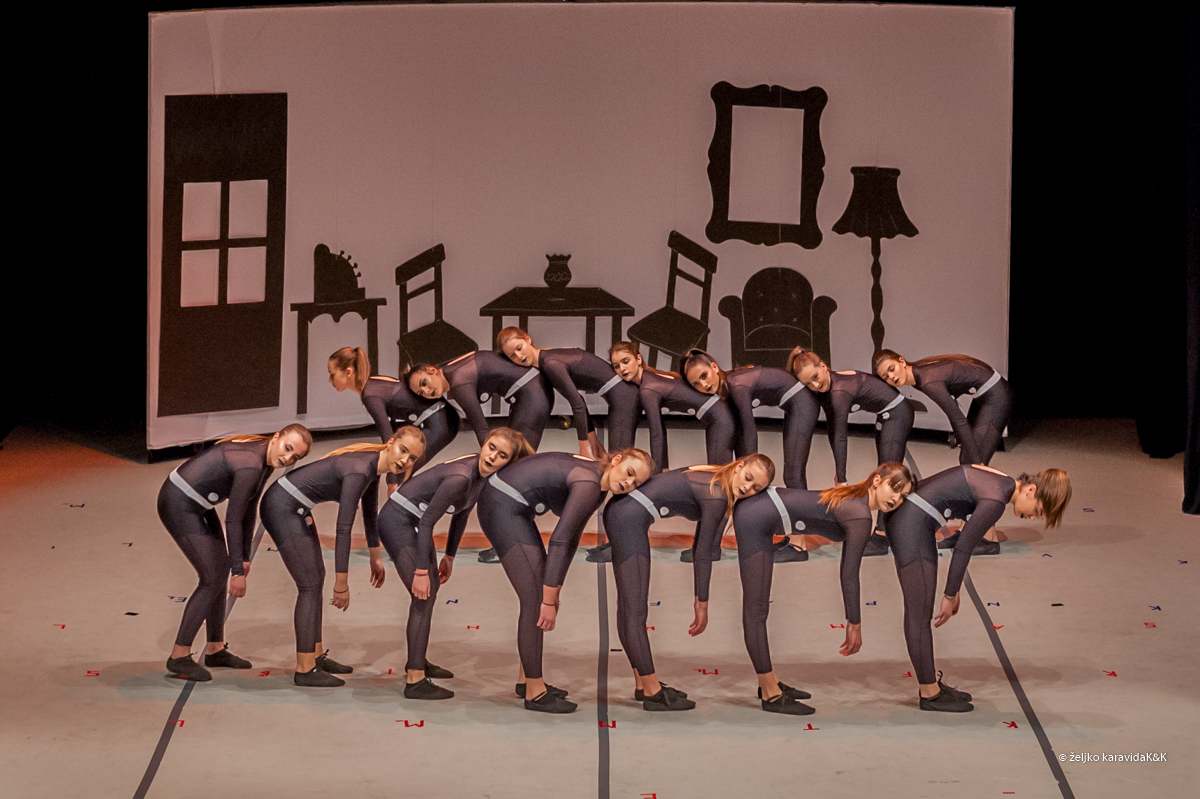 HNK Zadar: Predstava plesne udruge Gesta – “Odgojooj”