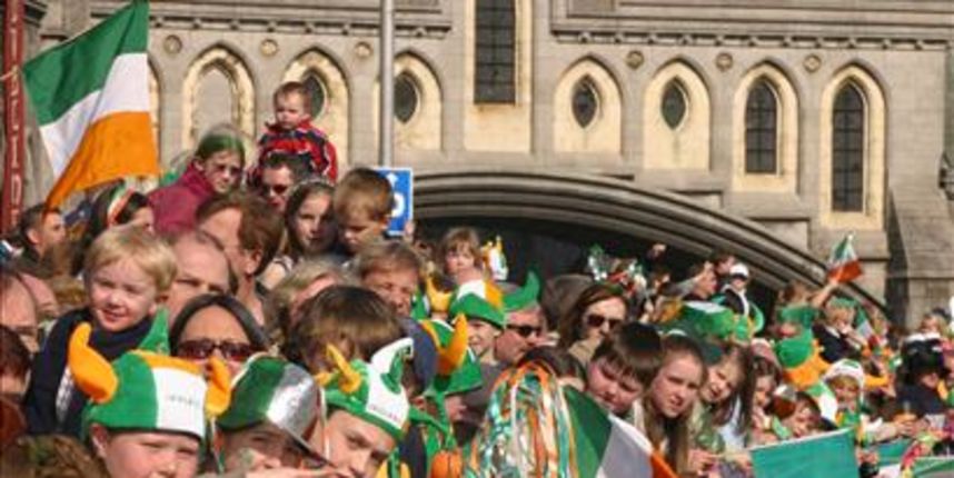 Irska slavi Sv. Patrika Irska slavi Sv. Patrika