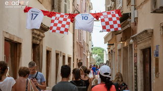 Navijačko ludilo u Zadru za vrijeme i nakon finala Svjetskog prvenstva Navijačko ludilo u Zadru za vrijeme i nakon finala Svjetskog prvenstva