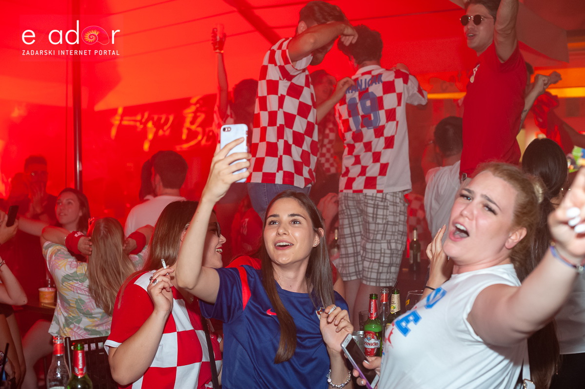 Zadar je gorio: Velika fešta nakon plasmana Vatrenih u finale Svjetskog prvenstva