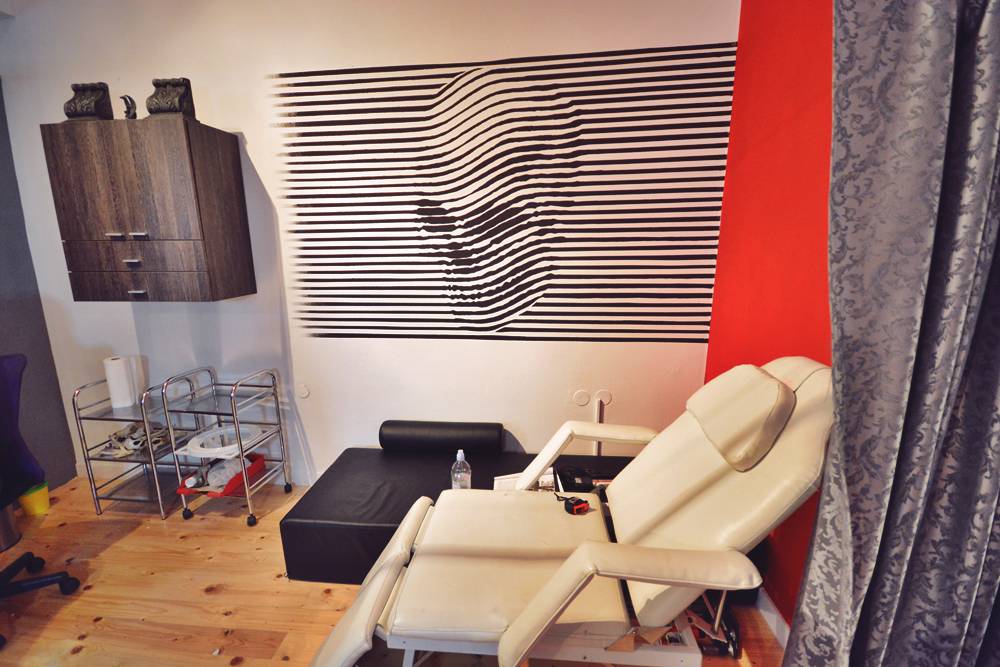 Tattoo & piercing studio Tiamat ; foto Iva Perinčić Tattoo & piercing studio Tiamat ; foto Iva Perinčić