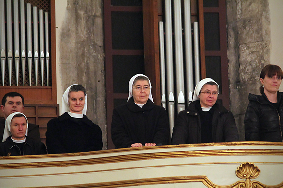 Božićni klapski koncert u crkvi Sv. Frane (foto:Saša Čuka)