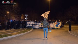 Okupljanje Tornada na Forumu i korteo do Krešinog doma Okupljanje Tornada na Forumu i korteo do Krešinog doma