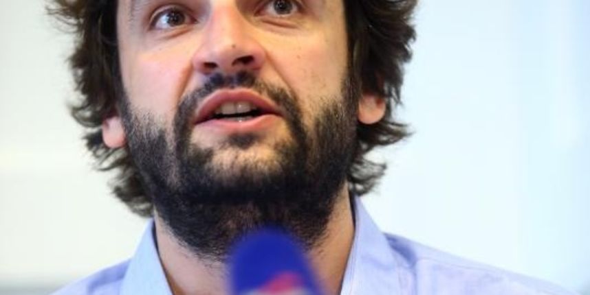 U Novinarskom domu odrzana konferencija za novinare povodom cjelovite kurikularne reforme. Na konferenciji su predstavljene: 1) Dosadasnje aktivnosti i rezultati u okviru Cjelovite kurikularne reforme 2) Provedena strucnu raspravu i nove inacice kurikulum U Novinarskom domu odrzana konferencija za novinare povodom cjelovite kurikularne reforme. Na konferenciji su predstavljene: 1) Dosadasnje aktivnosti i rezultati u okviru Cjelovite kurikularne reforme 2) Provedena strucnu raspravu i nove inacice kurikulum