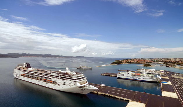 MSC Sinfonia u Gaženici. Foto. Ivan Vukša