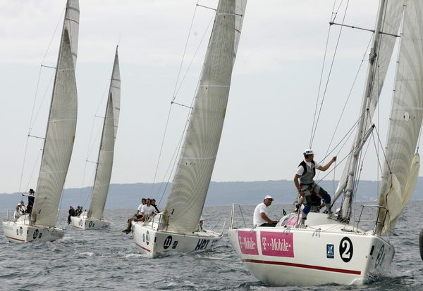 Split, 170909.
Danas je odrzan drugi dan, 23. ACI Match Race, flotnog jedrenja na regatnom polju podno Sustipana.
Foto: Jakov Prkic / CROPIX