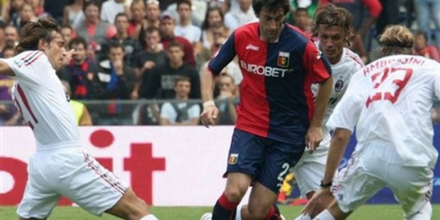 Andrea Pirlo i Diego Milito (Foto:AP Photo)