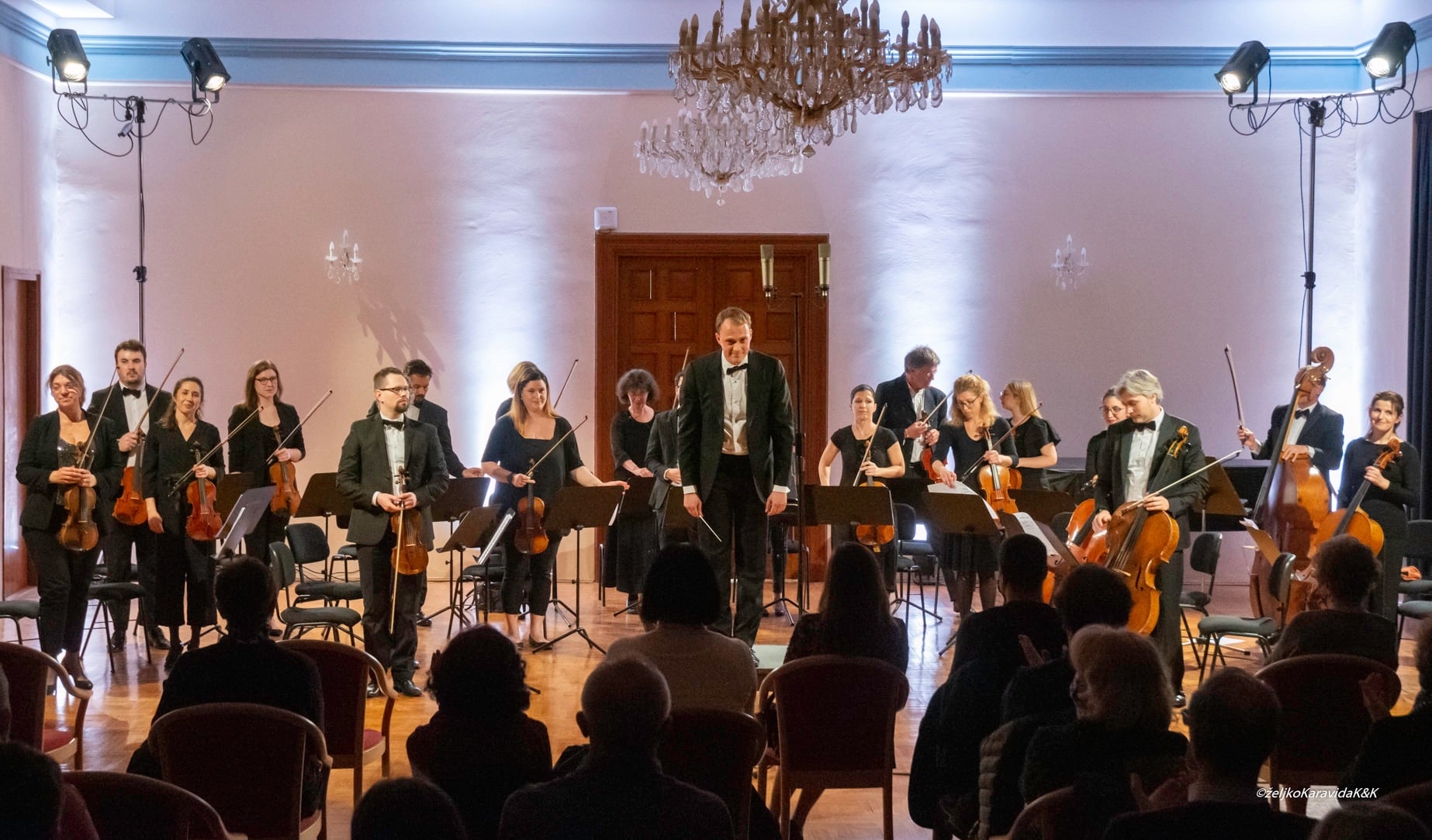 Zadarski komorni orkestar održao još jedan odličan koncert na Sveučilištu Zadarski komorni orkestar održao još jedan odličan koncert na Sveučilištu