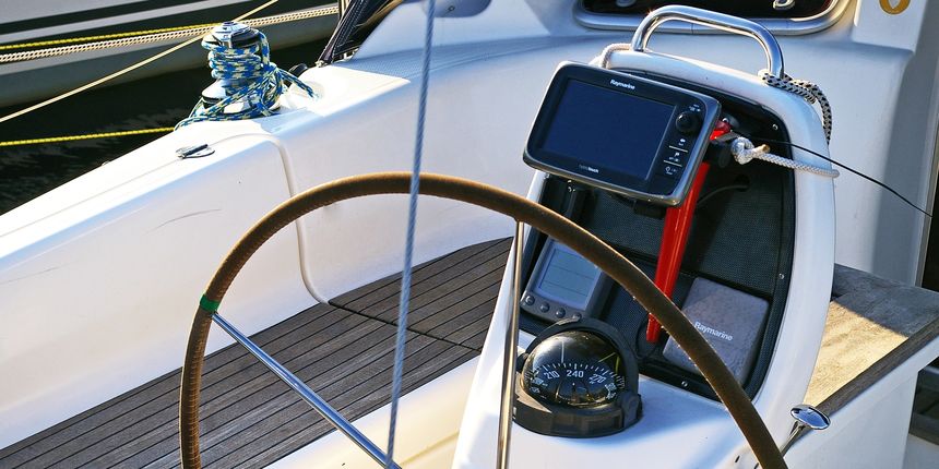 Navigacijski sustav na brodu