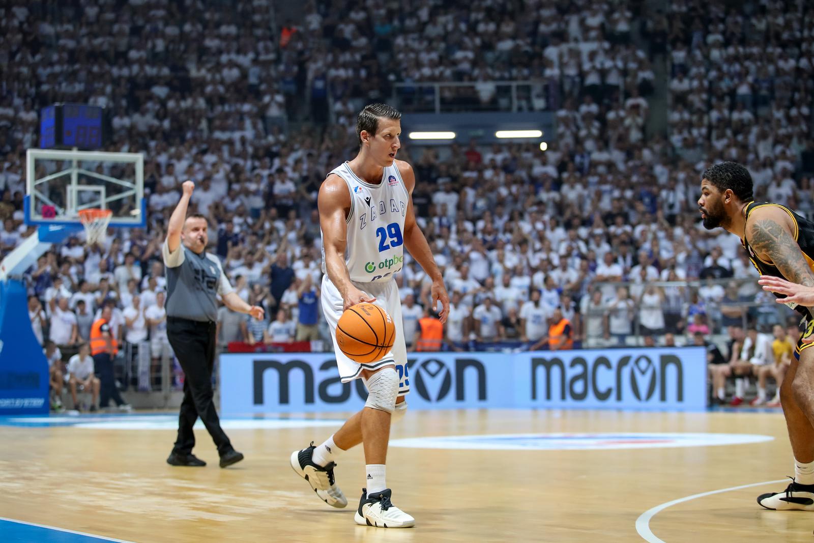 Favbet Premijer liga, finale doigravanja, 5. utakmica: KK Zadar – KK Split 93-66 Favbet Premijer liga, finale doigravanja, 5. utakmica: KK Zadar – KK Split 93-66