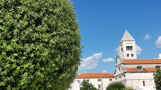 Đir uz more 19. srpnja 2016. – Uvala Draženica, kupalište Jadran, Moprske orgulje i Pozdrav suncu, zadarska riva… Foto: Mladen Malik Đir uz more 19. srpnja 2016. – Uvala Draženica, kupalište Jadran, Moprske orgulje i Pozdrav suncu, zadarska riva… Foto: Mladen Malik