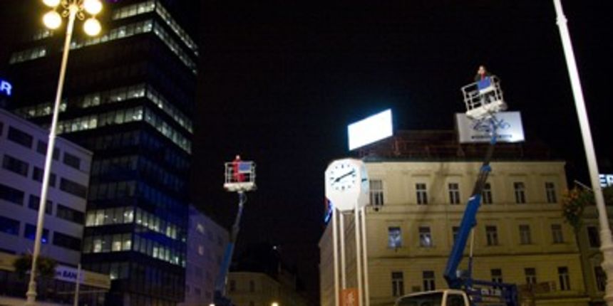 Delimar i Božić, performans Delimar i Božić, performans