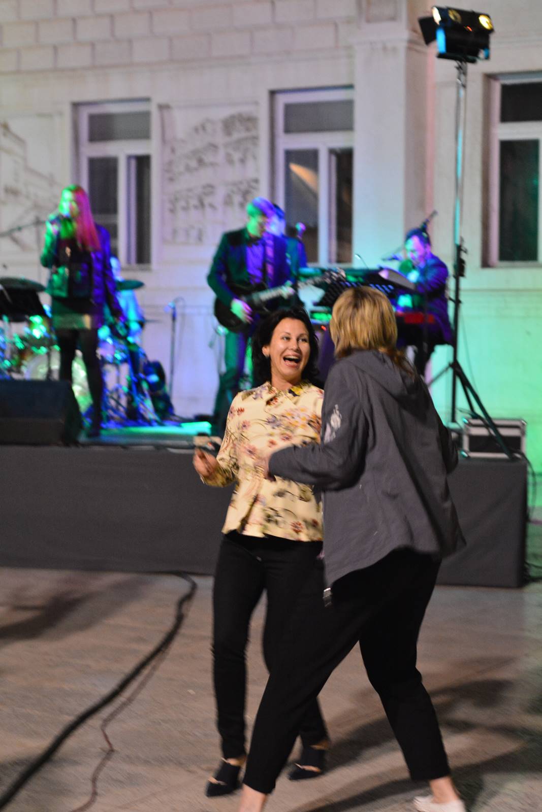 FIMBA After party na Narodnom trgu uz bend Songbusters FIMBA After party na Narodnom trgu uz bend Songbusters