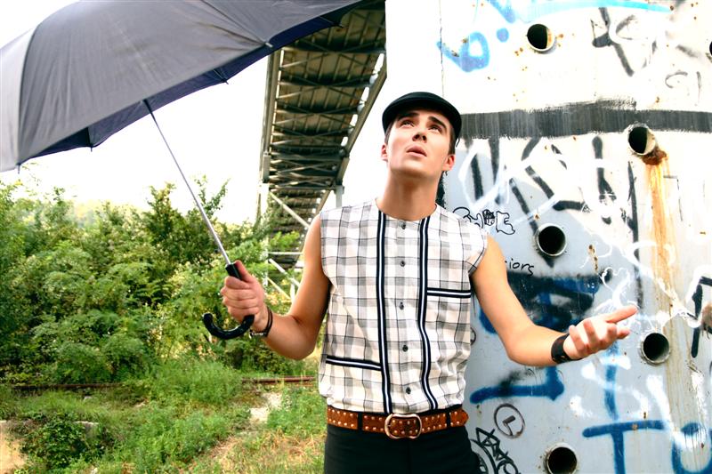 Sel’OMODe 2007; kolekcija Metro Fulir; dizajner: Stjepan Čuka; foto: Goran Čižmešija Sel’OMODe 2007; kolekcija Metro Fulir; dizajner: Stjepan Čuka; foto: Goran Čižmešija