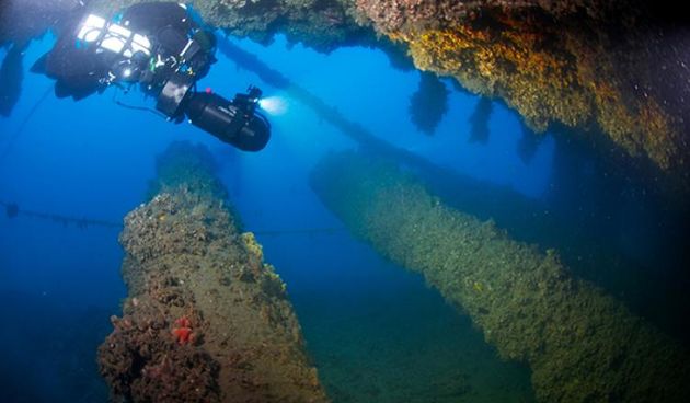 Topovi s broda Szent Istvan