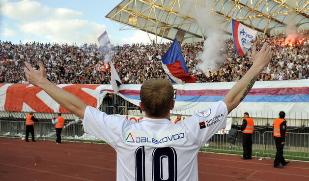 Split, 070410.
Stadion Poljud.
Uzvratna polufinalna nogometna utakmica Hrvatskog kupa izmedju Hajduka i Dinama.
Na fotografiji: Seniad Ibricic za 1:0.
Foto: Josko Ponos / CROPIX