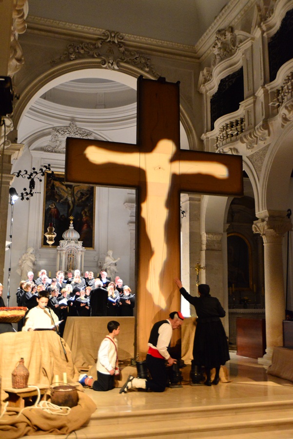 Pasionski oratorij “Zadnja postaja” ; foto Iva Perinčić