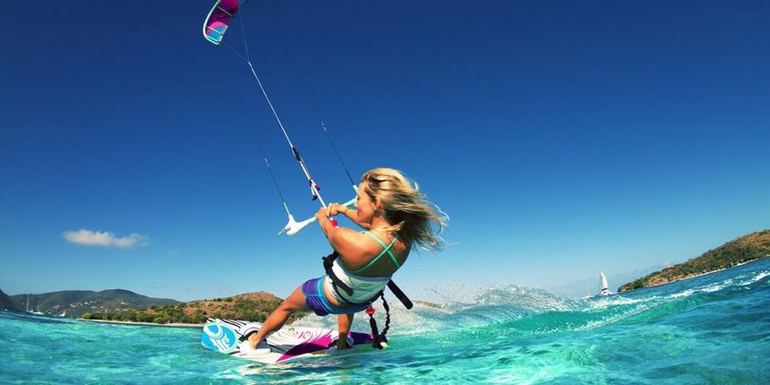 Kitesurfing Kitesurfing