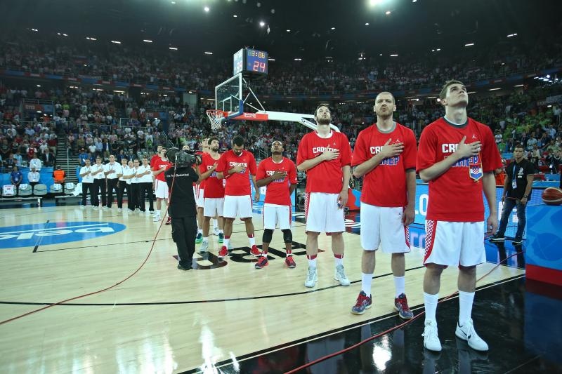 05.09.2015., Arena Zagreb, Zagreb – EuroBasket 2015., skupina C, 01. kolo, Hrvatska – Slovenija. Foto: PIXSELL 05.09.2015., Arena Zagreb, Zagreb – EuroBasket 2015., skupina C, 01. kolo, Hrvatska – Slovenija. Foto: PIXSELL