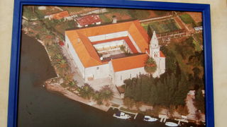 Image 890579 (auto) Image 890579 (auto)