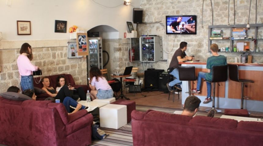 Studentski klub Božo Lerotić Studentski klub Božo Lerotić