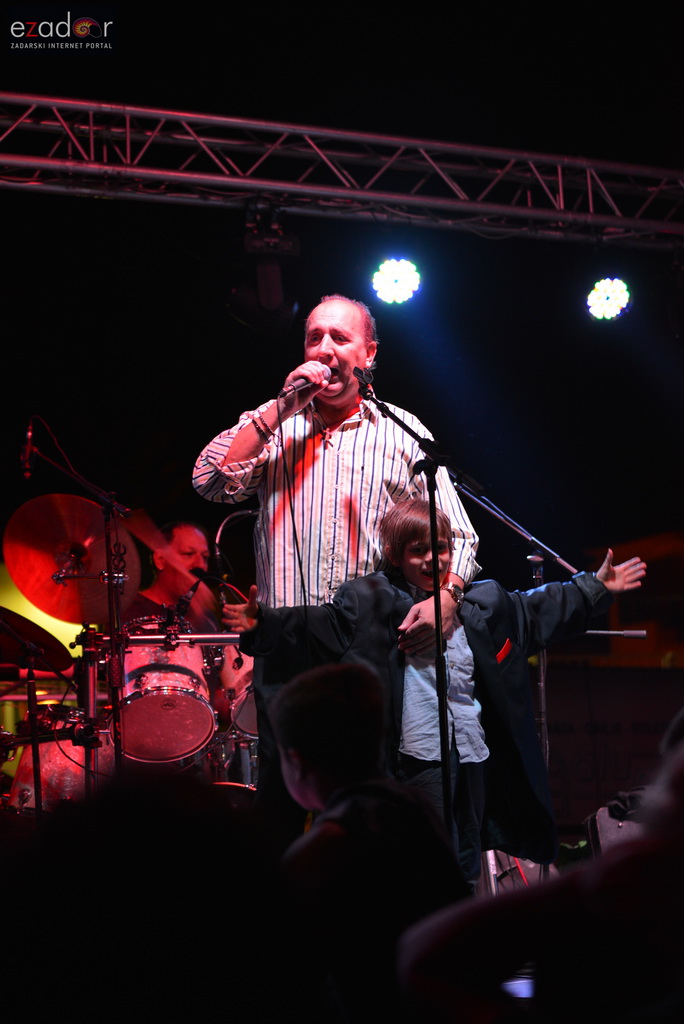 Stanarska fešta 2017: Mladen Grdović i Ivica Sikirić Ićo raspjevali Stanarce i njihove goste Stanarska fešta 2017: Mladen Grdović i Ivica Sikirić Ićo raspjevali Stanarce i njihove goste