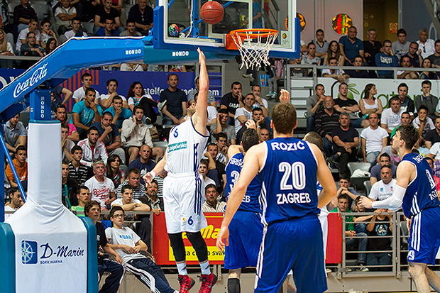 A-1 liga za prvaka, 14. kolo: KK Zadar – KK Cibona 77-78, Foto: Kristijan Orlić A-1 liga za prvaka, 14. kolo: KK Zadar – KK Cibona 77-78, Foto: Kristijan Orlić