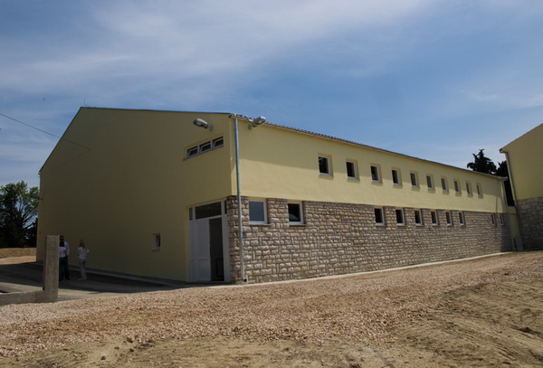 Svecano otvaranje obnovljene osnovne skole Kruno Krstic u Arbanasima