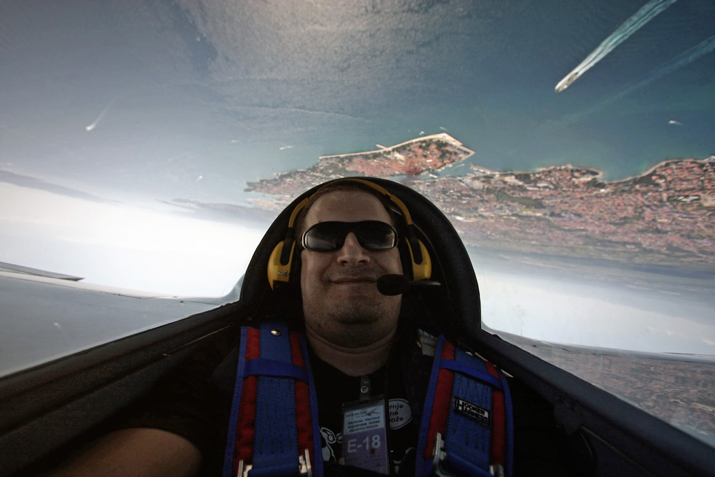 Đir akrobatskim zrakoplovom, Foto: Marin Gospić