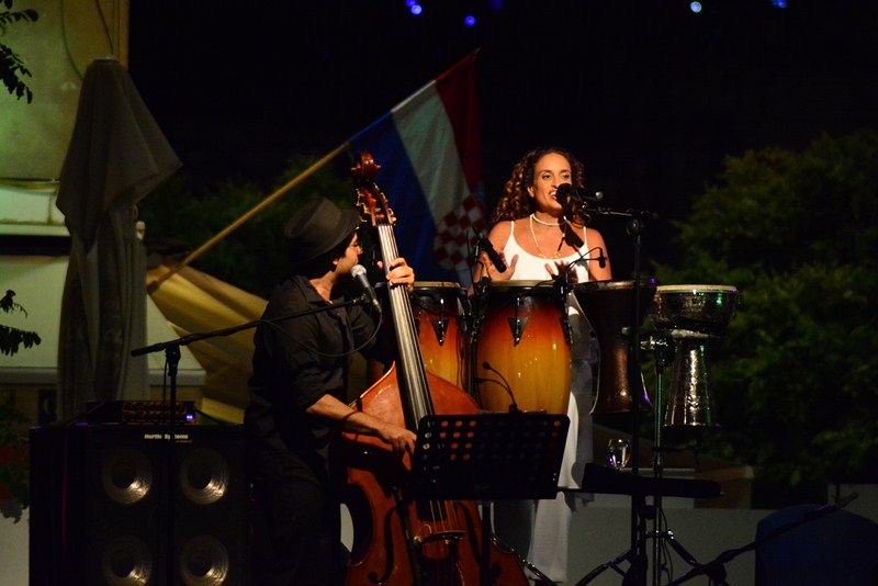 20. zadarsko kazalisno ljeto, noa, love medicine