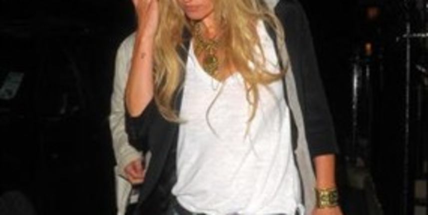 Kate Moss je šik čak i u najležernijem izdanju (Tportal.hr)