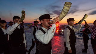Veličanstven doček četvorice zadarskih Vatrenih od Gradskog mosta do Foruma