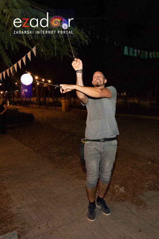 KvartArt 2018.: Art buvljak & koncert Nipplepeoplea