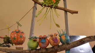 U Domu branitelja poceo 14. HAND MADE FEST – Festival rucnih izrada, mastovitosti i dizajna. I ove se godine u svih 5 dvorana Doma branitelja, 200-ak izlagaca, od kojih i 20% muskaraca, tri dana promice i promovira jedinstvene vrijednosti rucnih izrada, p U Domu branitelja poceo 14. HAND MADE FEST – Festival rucnih izrada, mastovitosti i dizajna. I ove se godine u svih 5 dvorana Doma branitelja, 200-ak izlagaca, od kojih i 20% muskaraca, tri dana promice i promovira jedinstvene vrijednosti rucnih izrada, p