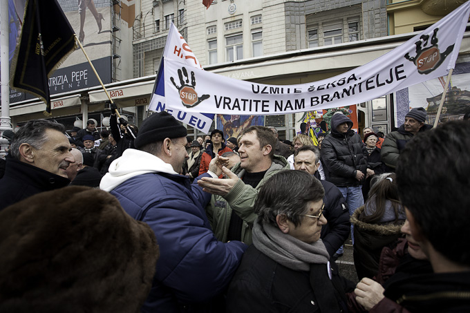 Zadarski branitelji na prosvjedu u Zagrebu 26. veljace 2011, Foto: Leo Banic Zadarski branitelji na prosvjedu u Zagrebu 26. veljace 2011, Foto: Leo Banic