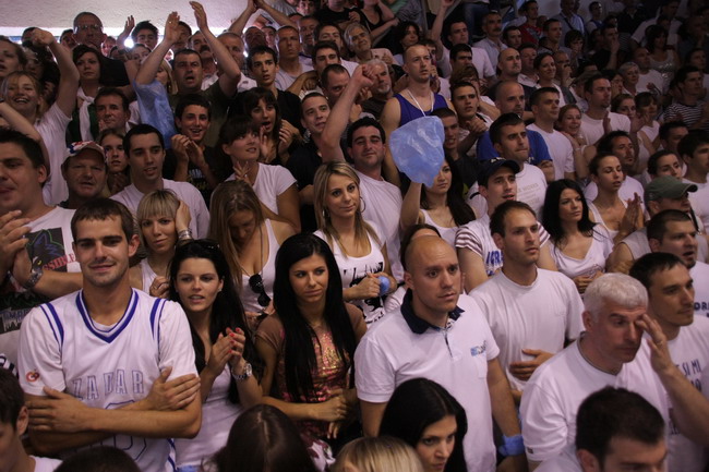 Jazine i Tornado: Prvaci za sva vremena!