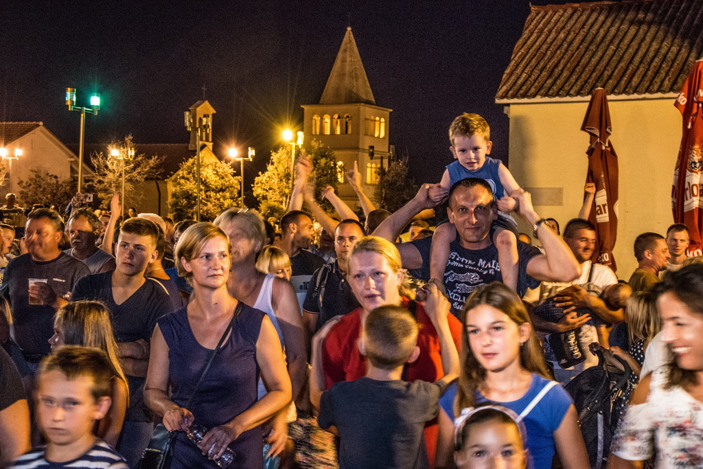 Tamburaški sastav Gazde u Povljani Tamburaški sastav Gazde u Povljani