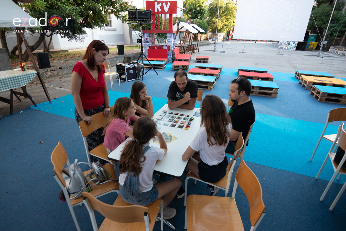 KvartArt 2018: Radionice, društvene i književne igre i Filmski kviz KvartArt 2018: Radionice, društvene i književne igre i Filmski kviz